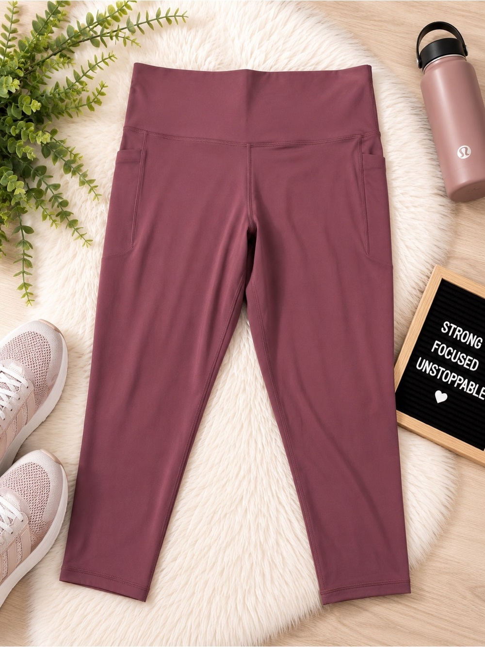 Athleta Salutation Stash Pocket High-Waist Crop Leggings